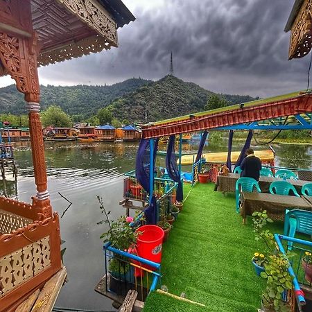 Heritage Shreen Houseboat Hotel Srinagar  Bagian luar foto