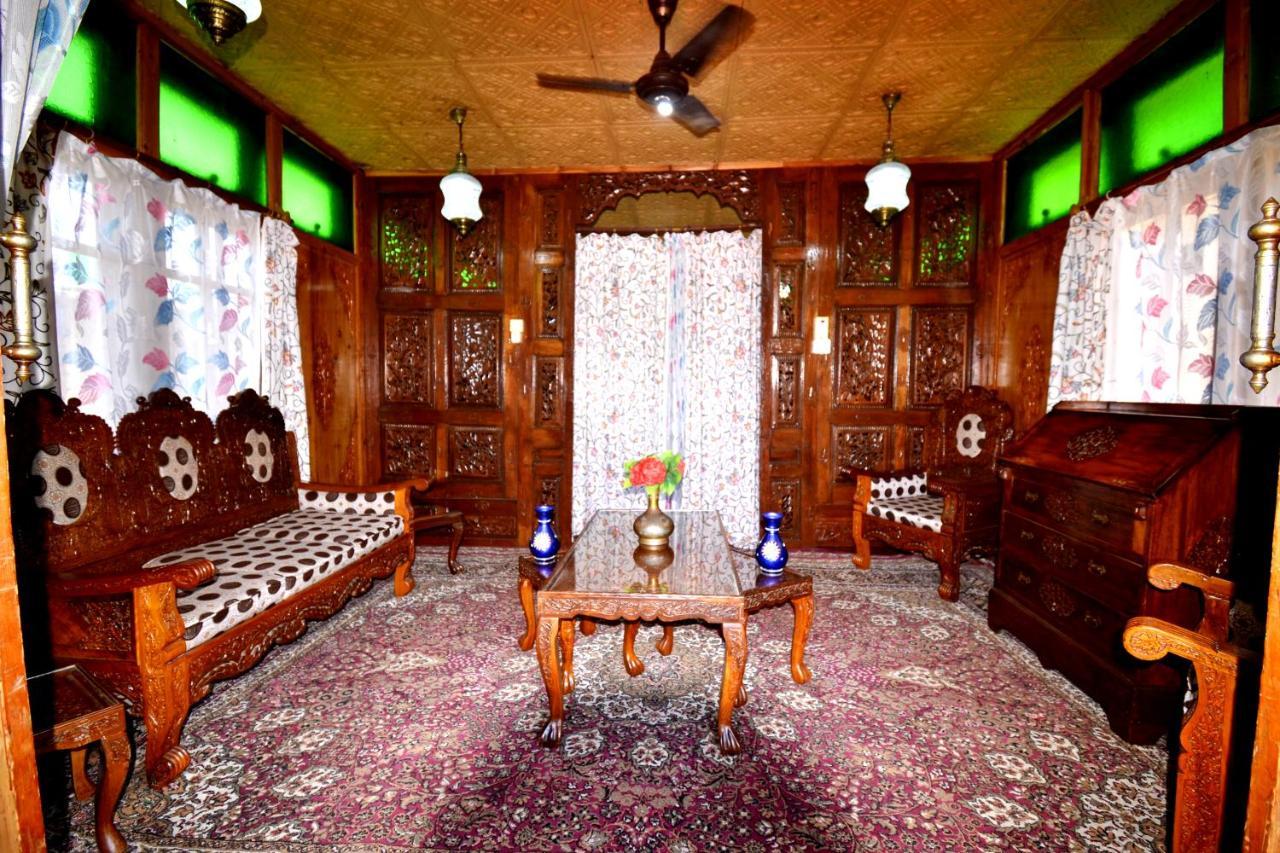 Heritage Shreen Houseboat Srinagar  Bagian luar foto