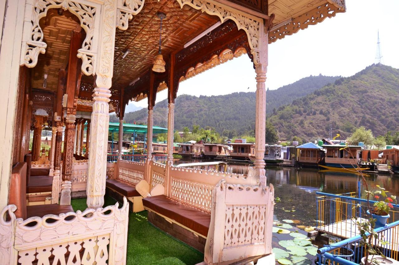 Heritage Shreen Houseboat Srinagar  Bagian luar foto